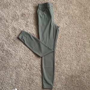 Lululemon Smooth Fit Pull-On Mid-Rise Pant Size 29 Womens Olive Green Stretch